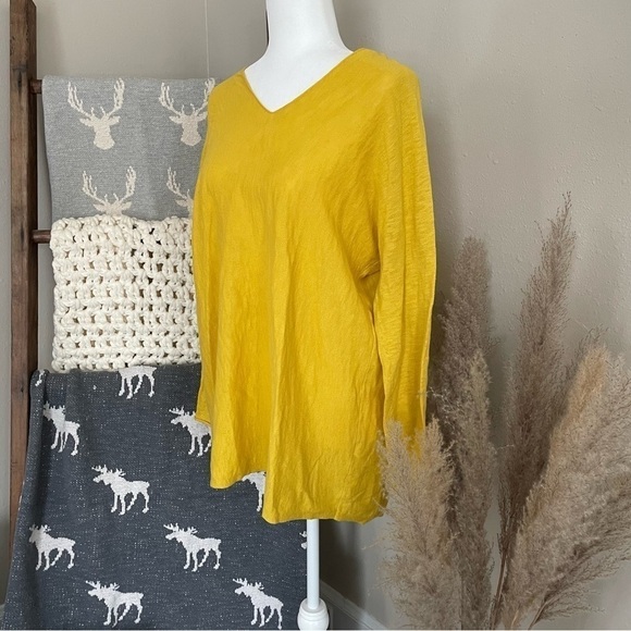 VINCE | long sleeve, V neck top, size medium 100% cotton - Picture 2 of 12